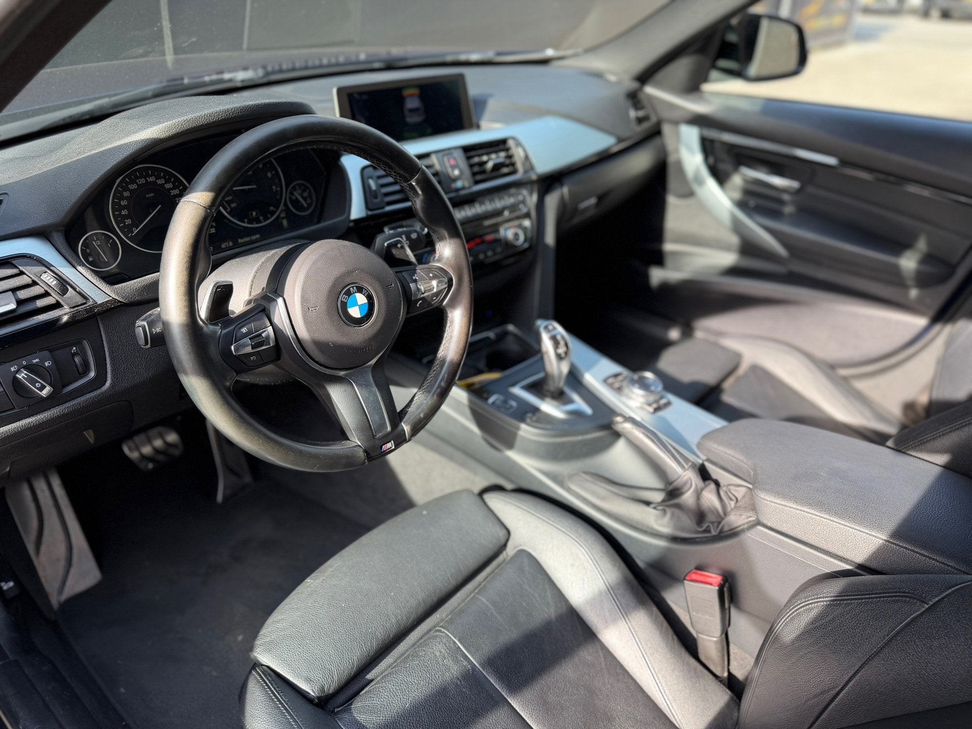 BMW 3-serie 328i High Executive M-Sport Automaat Leer E.acht, Auto's, BMW, Automaat, 745 kg, Gebruikt, 4 cilinders