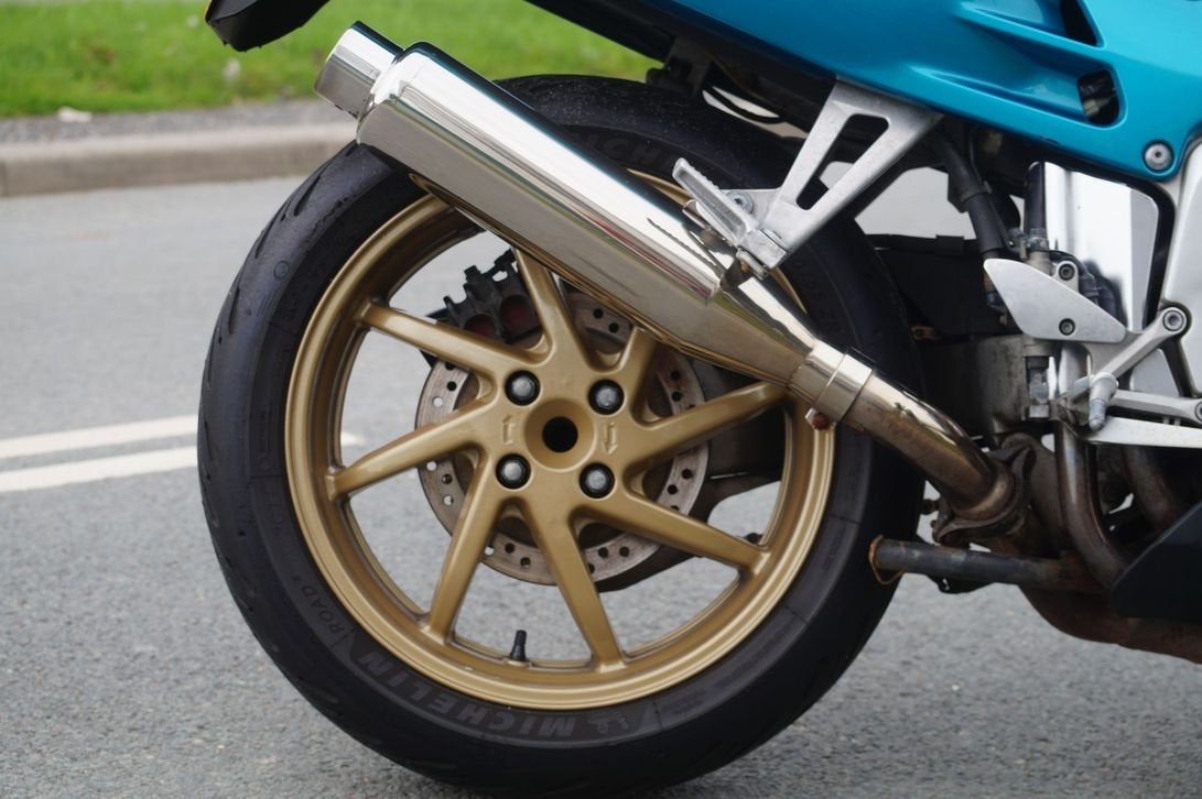 HONDA VFR 750 F, HONDA, 4 cilinders, Motorrijbewijs A, Bedrijf