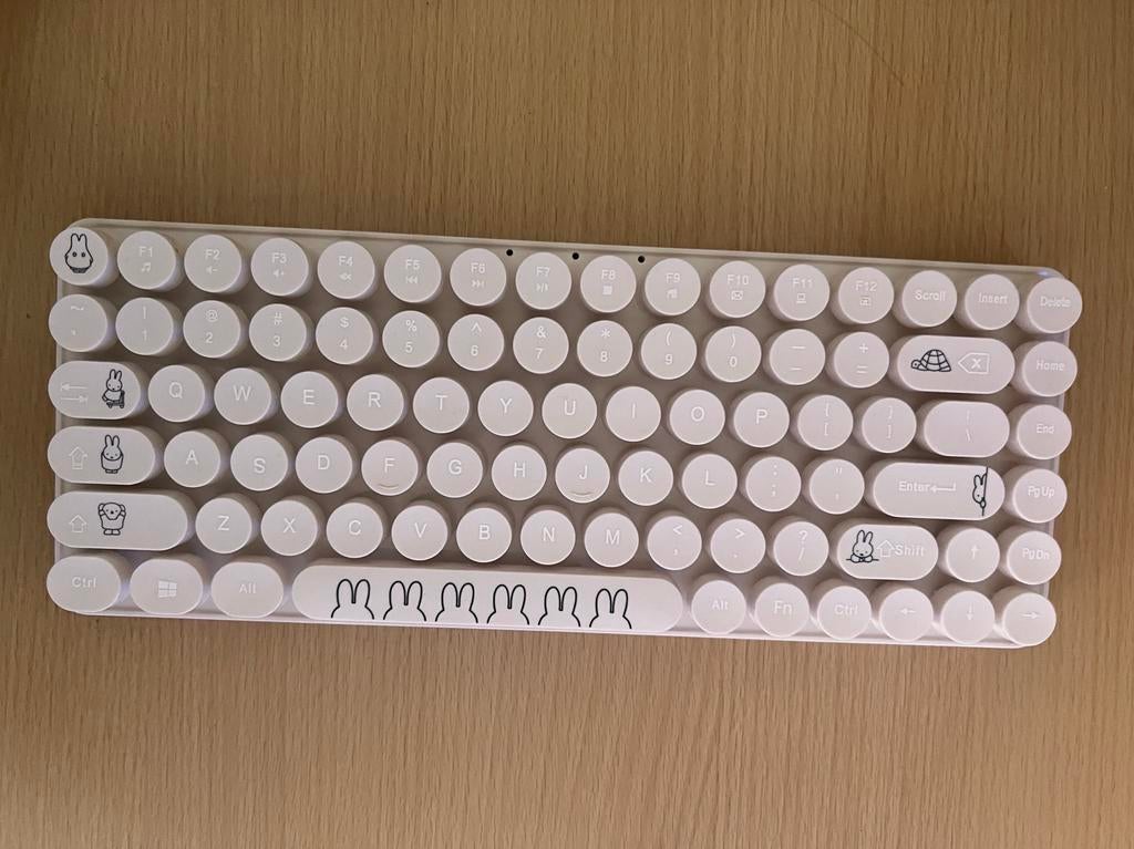 Nijntje draadloze toetsenbord (keyboard), Ophalen of Verzenden, Qwerty, Gebruikt, Draadloos