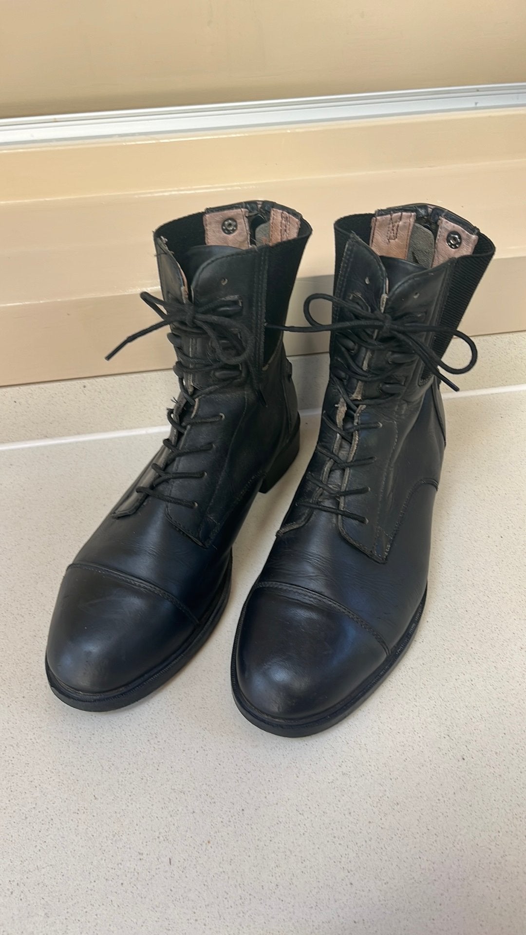 1 paar Ariat mt 39 en 1 paar Horse & Rider Jophurs maat 39, Dieren en Toebehoren, Paardrijkleding, Gebruikt, Ophalen of Verzenden