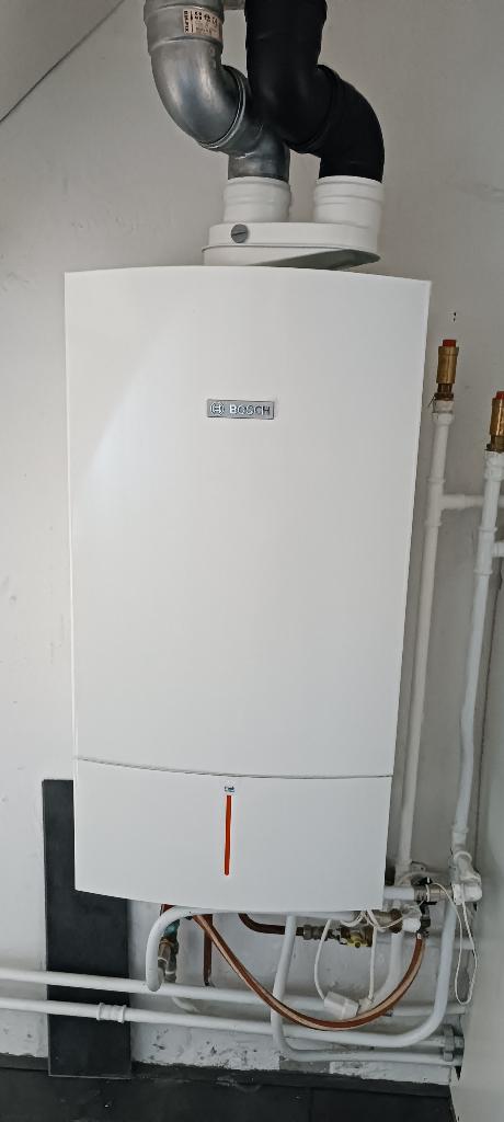 Bosch combiketel 29VRC VR, Doe-het-zelf en Verbouw, Verwarming en Radiatoren, Ophalen, 30 tot 80 cm, Gebruikt, Cv-ketel of Combi-ketel