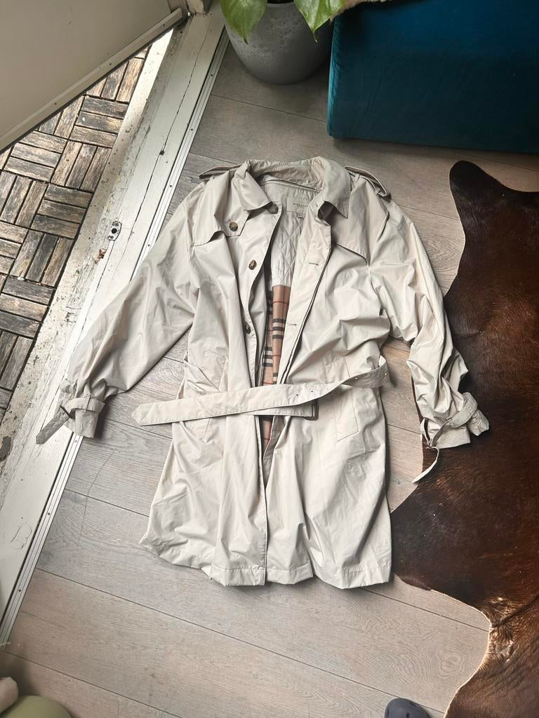 Burberry Trenchcoat met uitneembare voering, Kleding | Dames, Jassen | Zomer, Ophalen of Verzenden, Gedragen, Maat 42/44 (L), Beige
