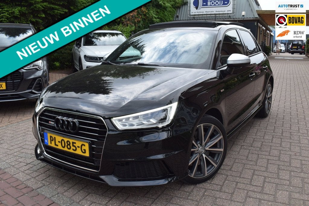 Audi A1 Sportback 1.8 TFSI Sport Pro Line S AUTOM/PANO DAK/1, Auto's, Audi, Bi-Xenon koplampen, 4 stoelen, Leder en Stof, Zwart
