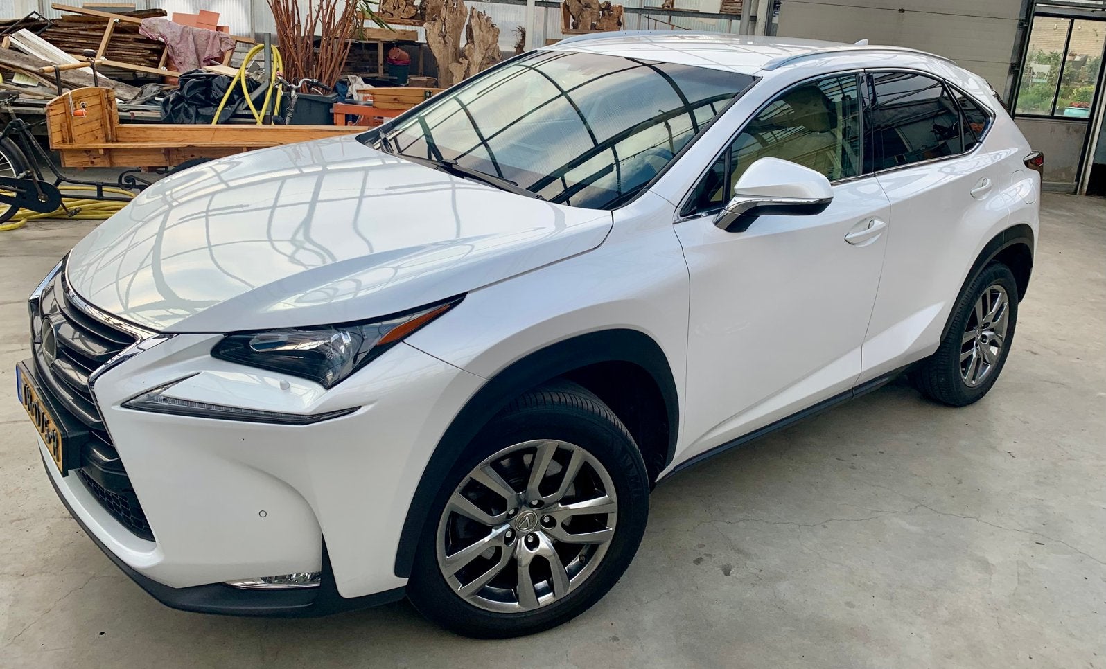 Lexus NX 200T 2.0 AUT AWD 2015 Wit, Auto's, 4 cilinders, Wit, Vierwielaandrijving, Particulier