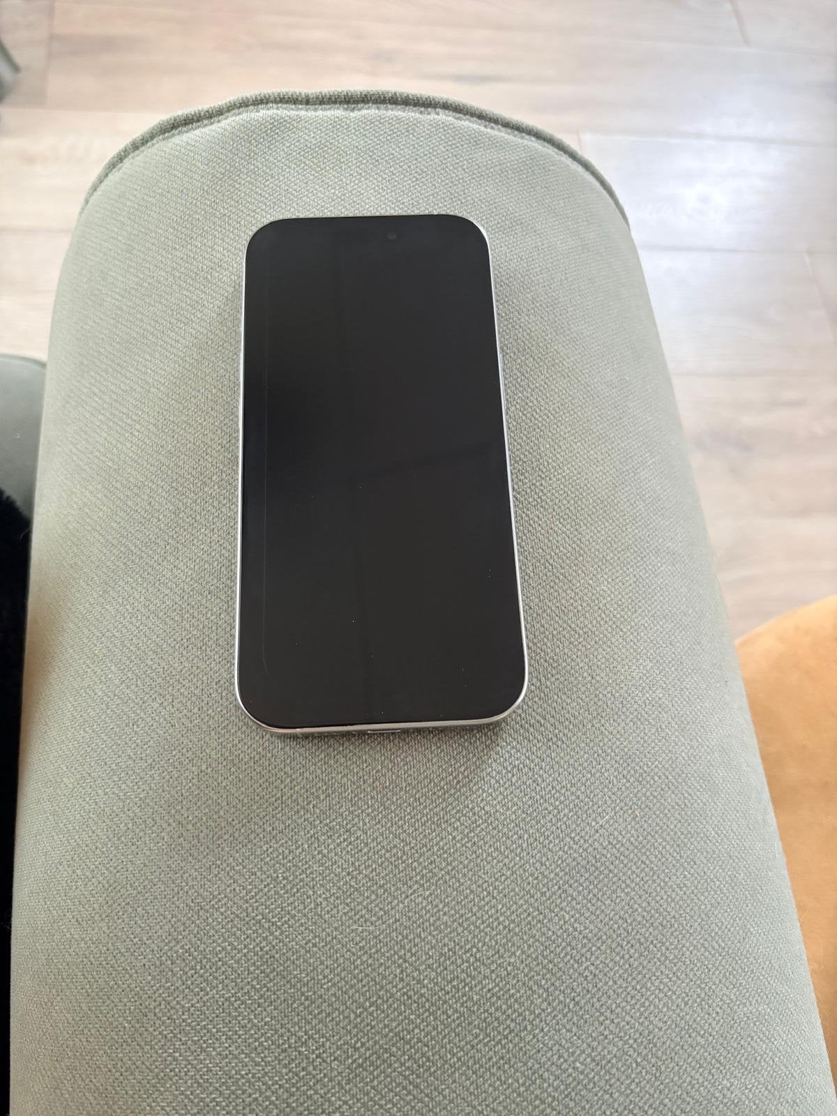 Iphone 16 pro wit 128 gb krasvrij, Telecommunicatie, Wit, 88 %, Zonder simlock, Zonder abonnement