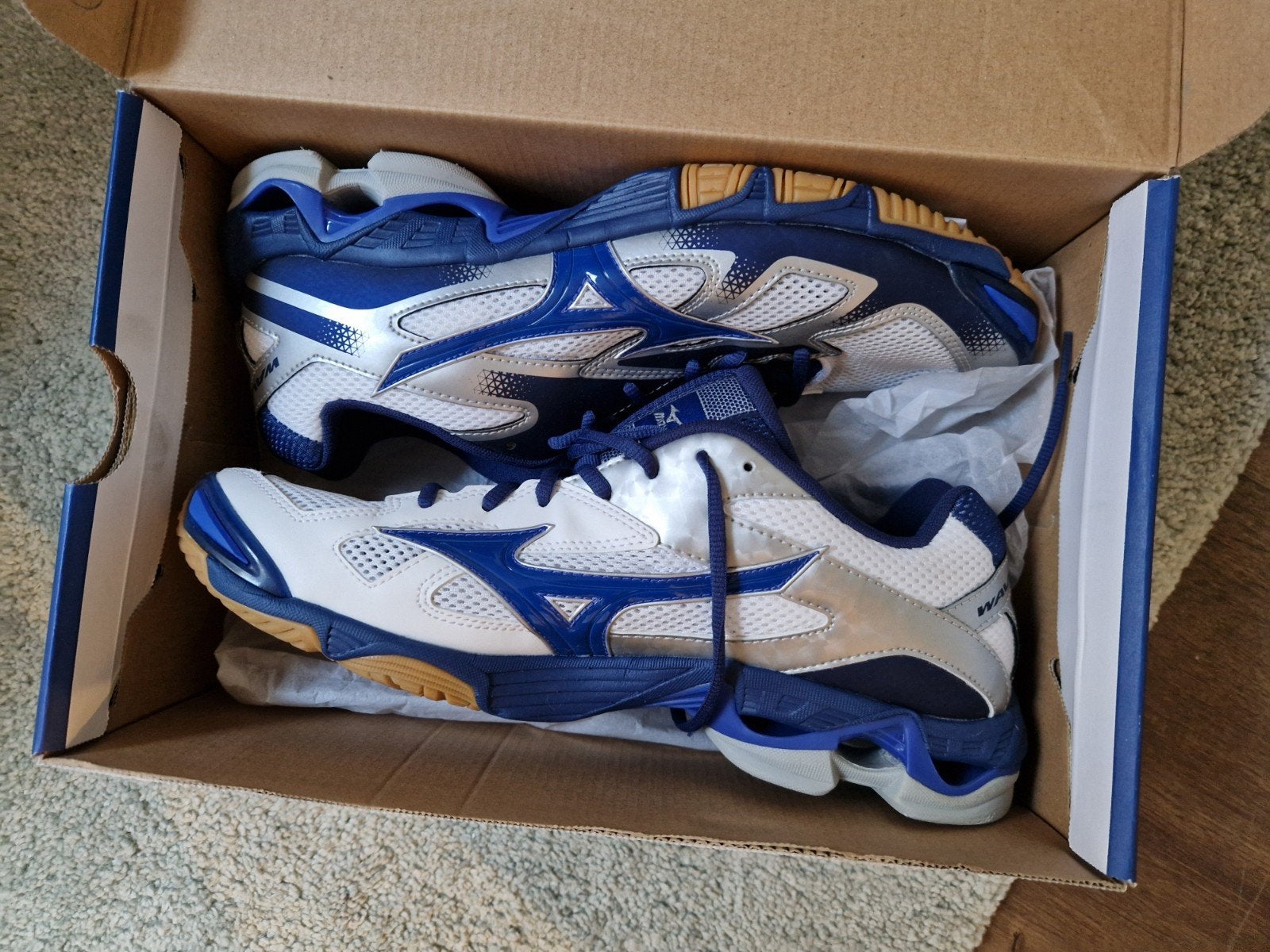 Mizuno zaalsportschoenen mt46, Ophalen of Verzenden, Zo goed als nieuw, Schoenen