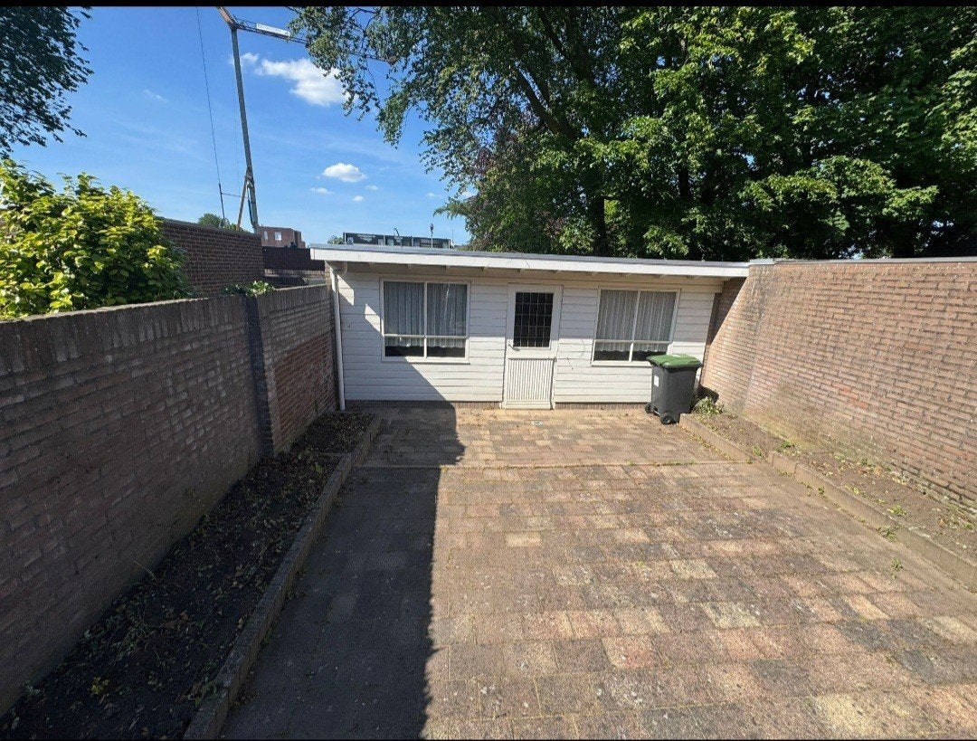 Gratis tegels 29 x 20cm 75 m2, Ophalen, Gebruikt, Hout
