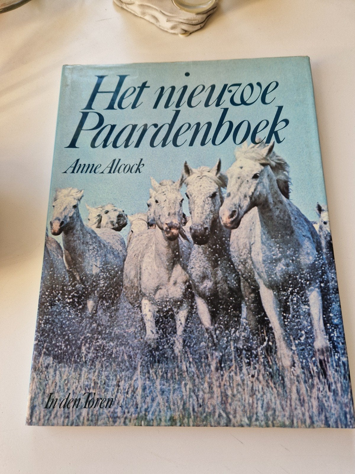 Het Nieuwe Paardenboek - Anne Alcock, Ophalen of Verzenden, Gelezen, Paarden of Pony's, Anne Alcock
