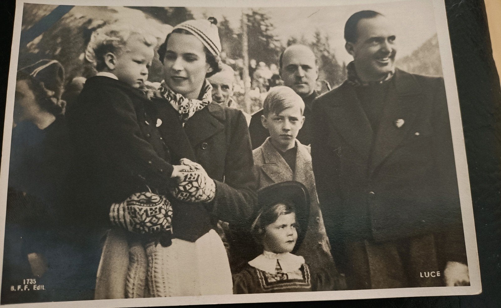 gezin Koninklijke familie Italië, Verzamelen, Ophalen of Verzenden, Buitenland, Kaart, Foto of Prent