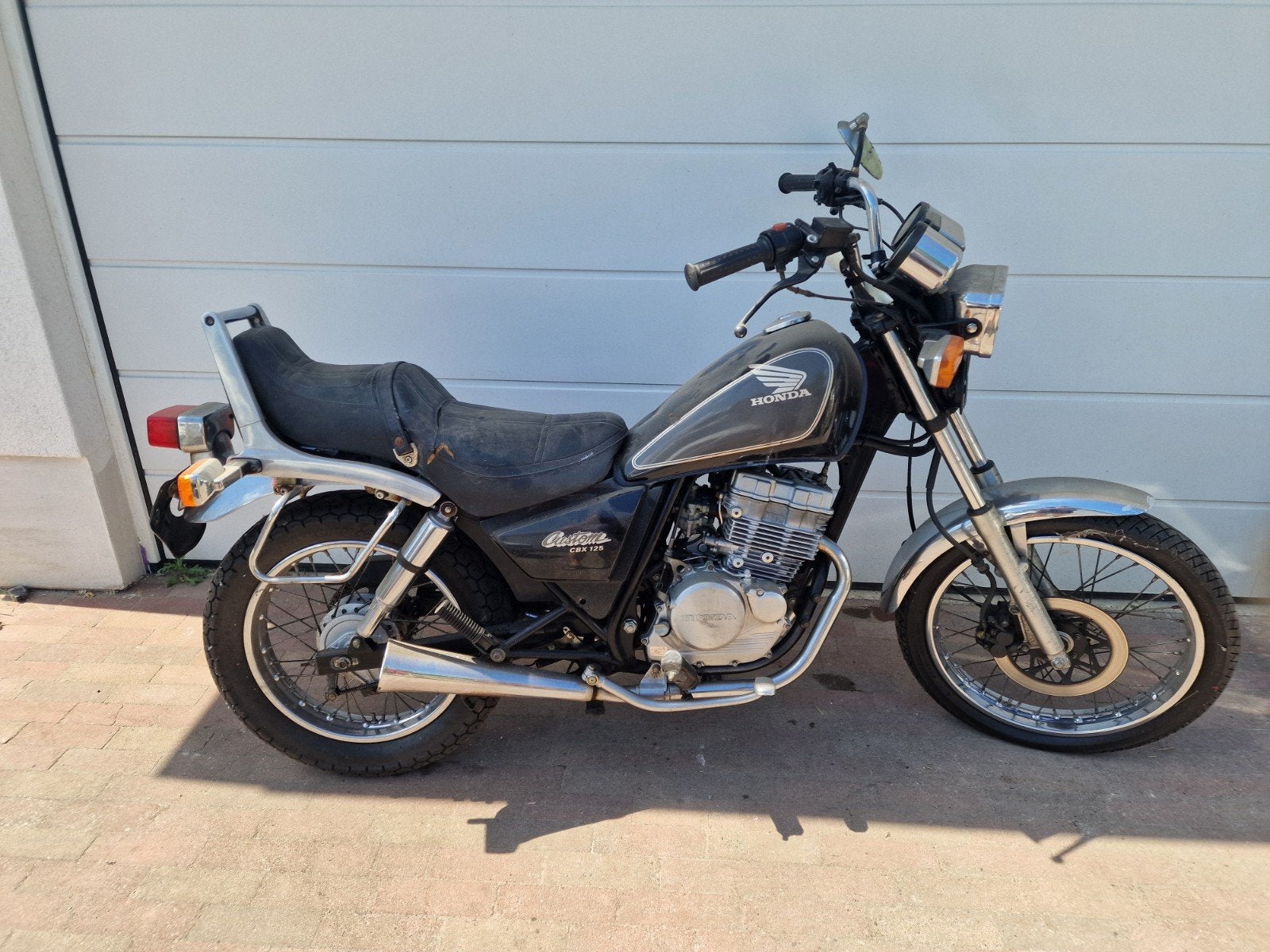 honda cbx 125 custom+ honda cbr 125, Particulier