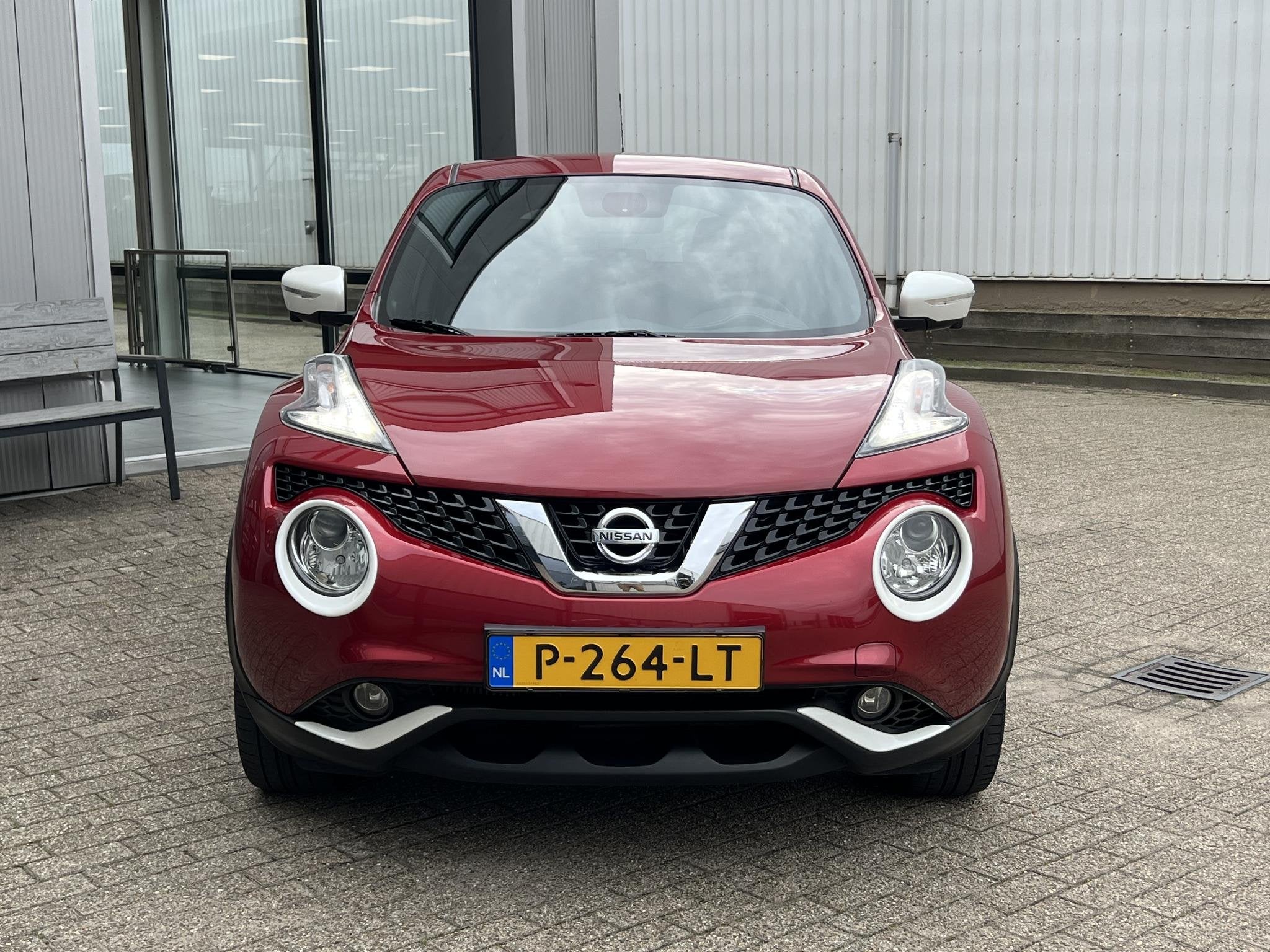 Nissan Juke 1.2 DIG-T S/S Tekna navi / blind spot / clima /, Voorwielaandrijving, Euro 6, 116 pk, Leder