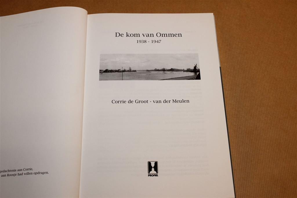 De Kom van Ommen 1938-1947 — met Oude Foto\'s, Ophalen of Verzenden, Zo goed als nieuw