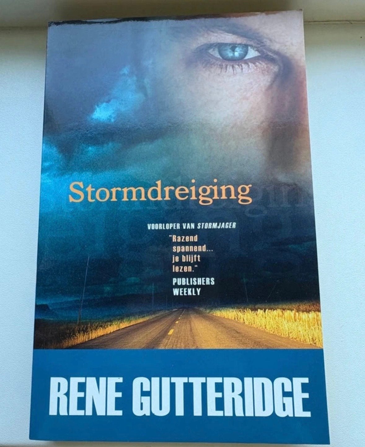 Stormdreiging - Rene Gutteridge (Thriller), Ophalen of Verzenden, Gelezen, Nederland