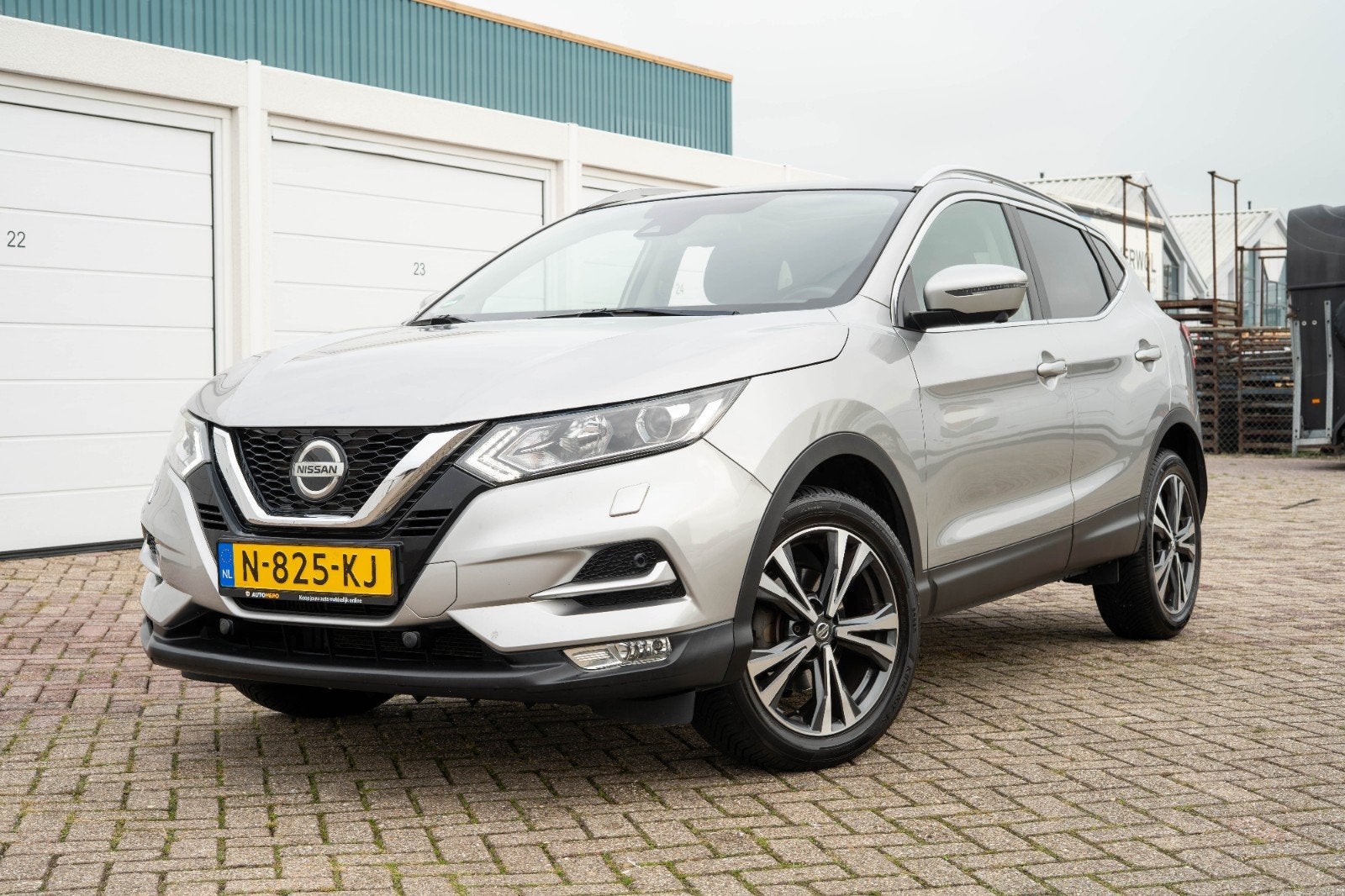 Foto 6 van Nissan Qashqai 1.2 Dig-t 115pk 2018 Grijs 64.268 KM