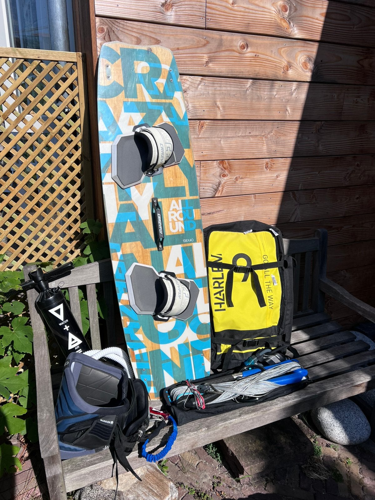 Harlem Kites Nieuw overjarig Kitesurf-set 9m + Kiteboard, Ophalen, Kitesurf-set, Twintip, 9 m²