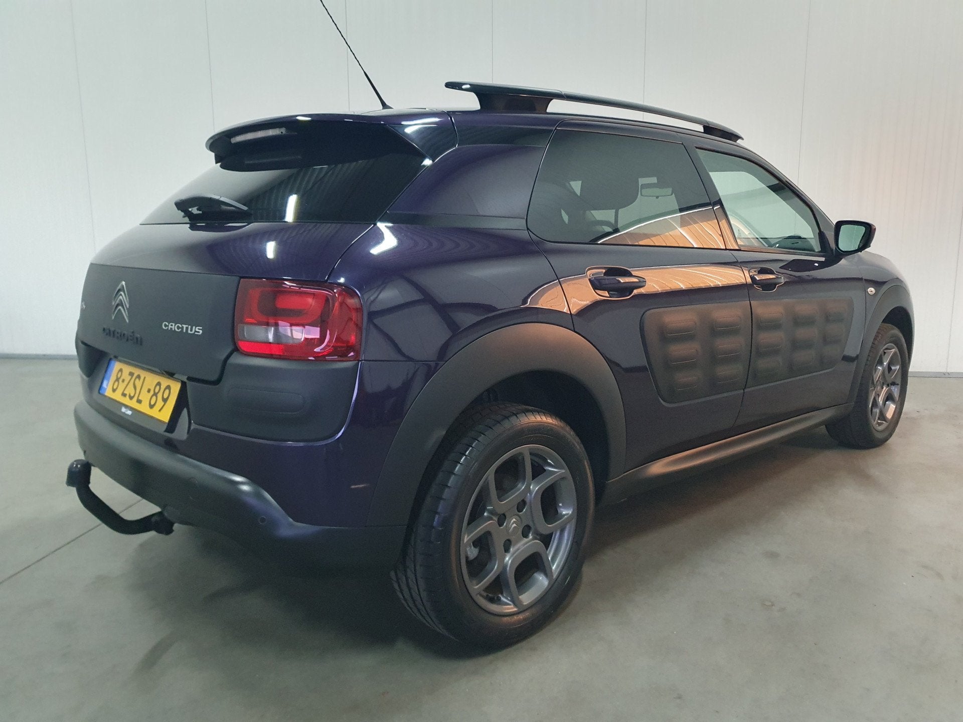 Citroën C4 Cactus 1.2 PureTech Shine NAVI/TRHAAK/CRUISE/STO, Auto's, Euro 6, 995 kg, Leder en Stof, Origineel Nederlands