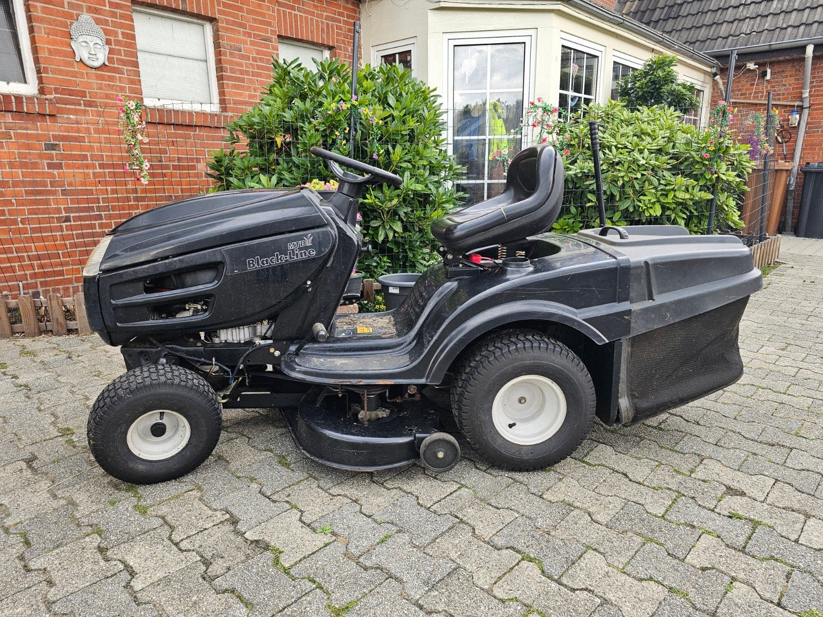 MTD Black-line OPKNAPPER, Tuin en Terras, Gebruikt, Opvangbak, 90 tot 120 cm, Ophalen