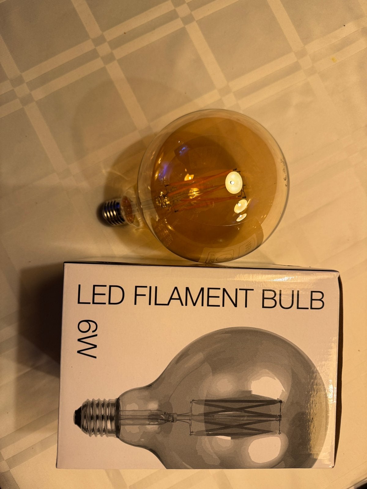 Ledlamp 6w, amberkleur, Led-lamp, Zo goed als nieuw, Warm wit, E27 (groot)