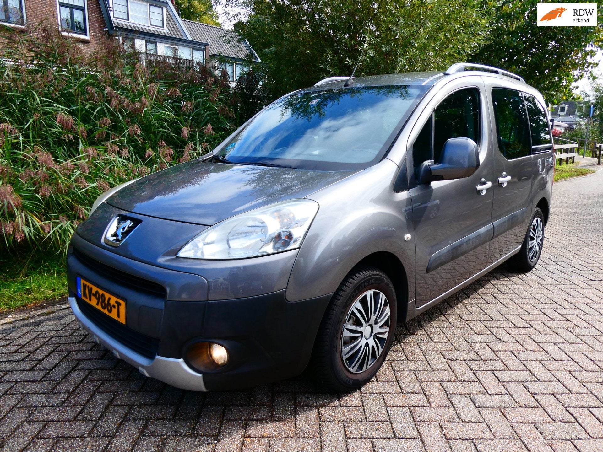 Peugeot Partner Tepee 1.6 XR 98pk Airco Navi PDC Ruimte Hist, Auto's, Voorwielaandrijving, Euro 5, Gebruikt, 4 cilinders