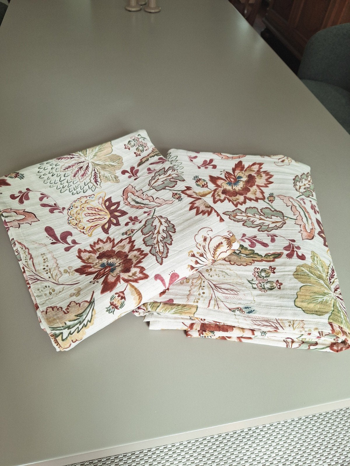 2 Nieuwe Indiase/Provençaalse katoenen tafelkleden 250x150cm, Geweven, Nieuw, Ophalen of Verzenden, Katoen