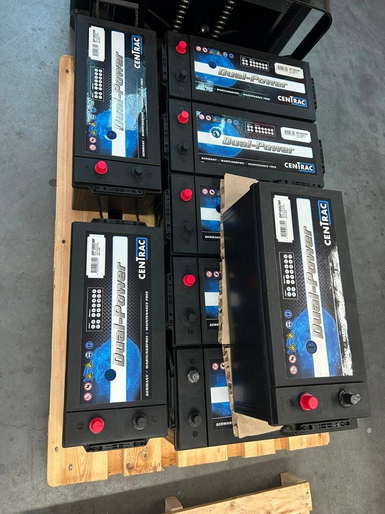 Centrac Dual Power DP180CMF 12V 180Ah Semi-Tractie accu, Rietveldstraat 12, Info@multibat.nl, Ophalen of Verzenden, Zo goed als nieuw
