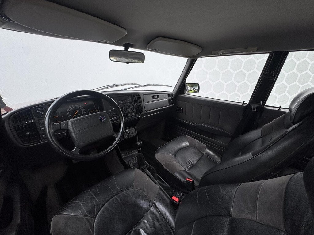 Saab 900 S 2.0 Turbo Leer Elek ramen 5 deurs Nieuwe APK, Voorwielaandrijving, Gebruikt, Zwart, 4 cilinders