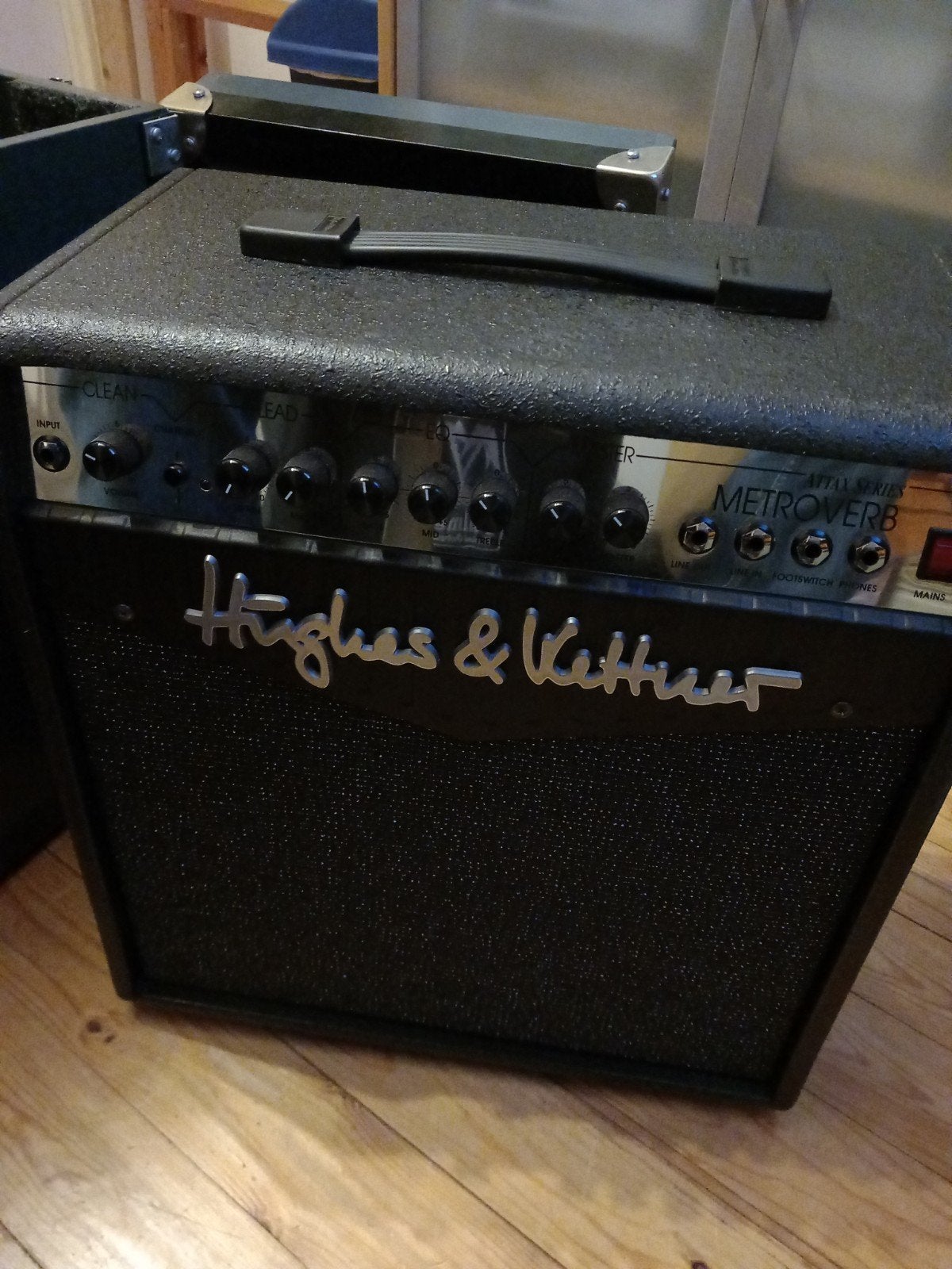 Hughes & Kettner Metroverb Gitaarversterker, Ophalen, Gebruikt