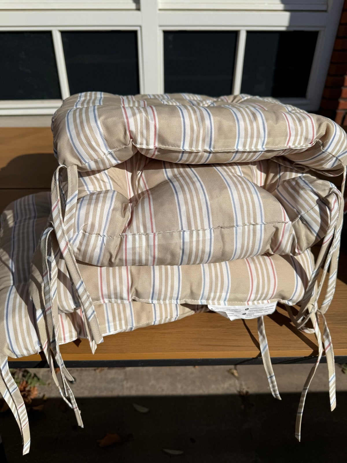 Set van 4 gestreepte tuinkussens (ikea, 35x35cm), Tuin en Terras, Tuinmeubel-accessoires, Ophalen, Zo goed als nieuw