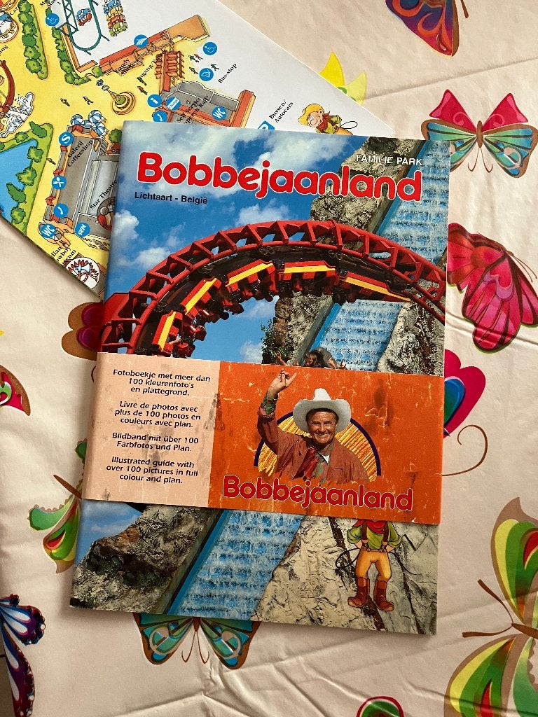 Boekje Bobbejaanland ( 1997 ), Ophalen of Verzenden, Zo goed als nieuw