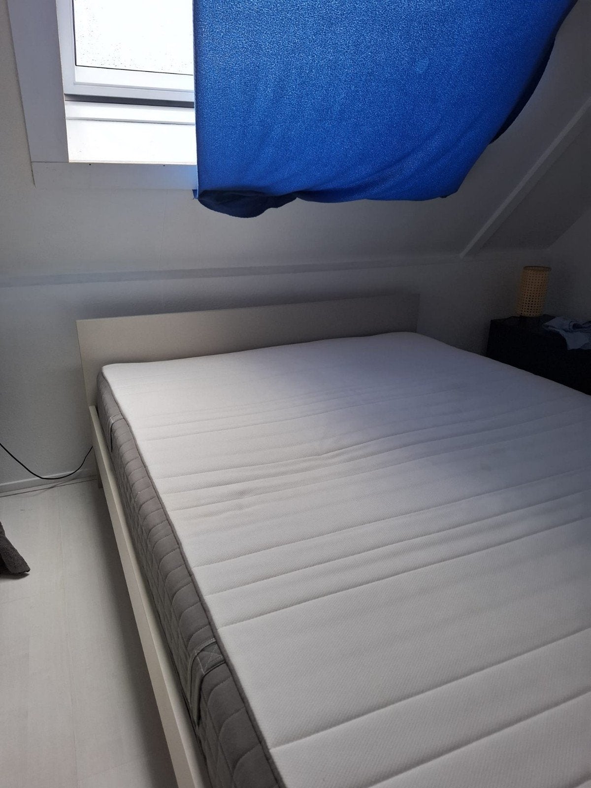 Gebruikt bed Ikea incl. matras 140cm, Huis en Inrichting, Ophalen, Gebruikt, Beige, 140 cm