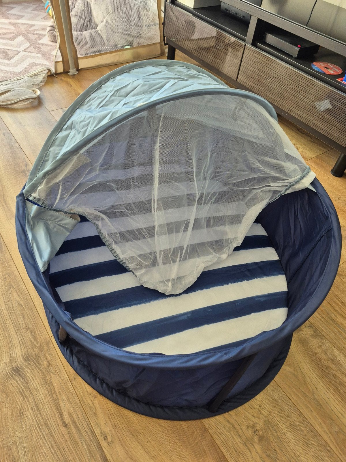 Babymoov tent met UV bescherming, Ophalen of Verzenden, Zo goed als nieuw