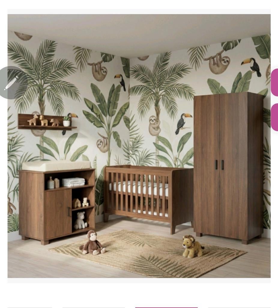 Complete walnoot Babykamer: Ledikant, Commode en Kledingkast, Kinderen en Baby's, Kinderkamer | Complete kinderkamers, Ophalen