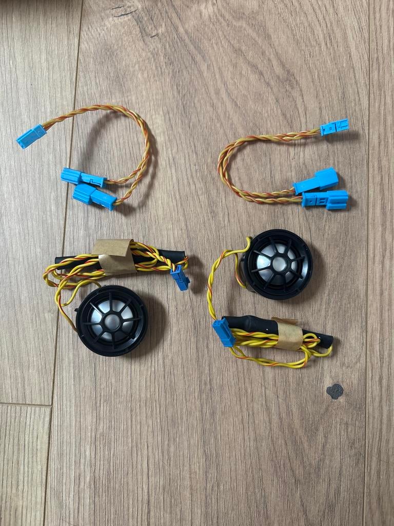 BMW Harman/Kardon tweeters met kabelboom, Auto-onderdelen, Ophalen of Verzenden, Gebruikt, BMW