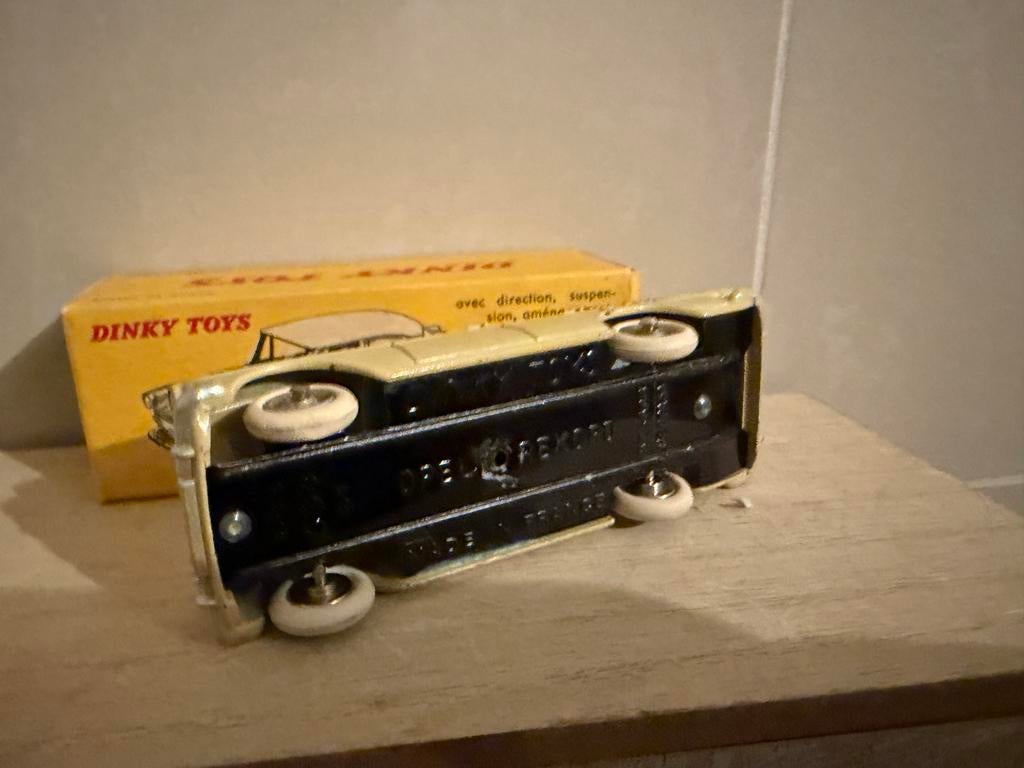 Dinky Toys Opel Rekord 1:43 - Nieuwstaat met doos, Auto, G, Nieuw, Dinky Toys