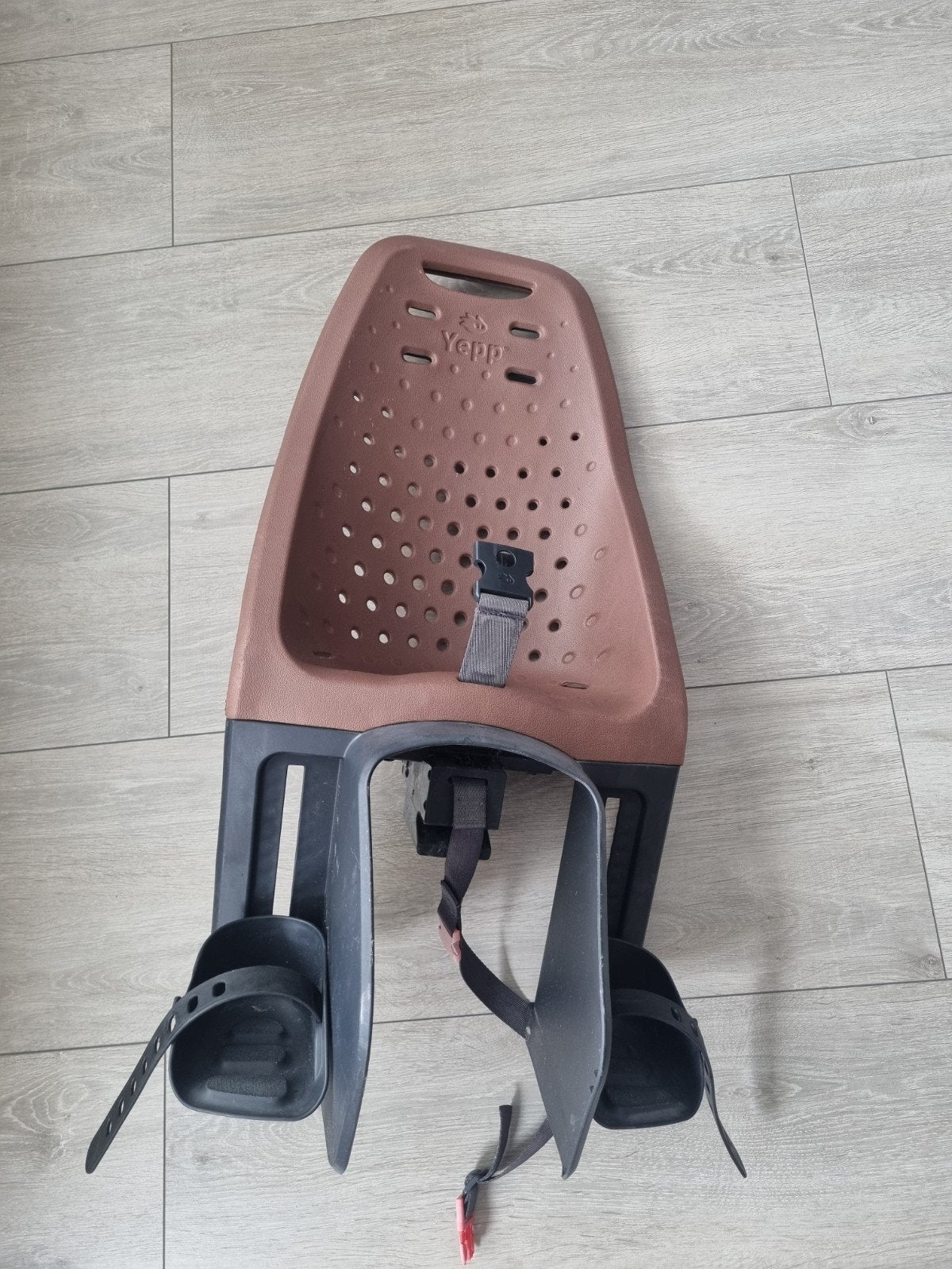 Yepp fietsstoeltje achter bruin, Ophalen, Achterzitje, Yepp, 9 t/m 36 kg