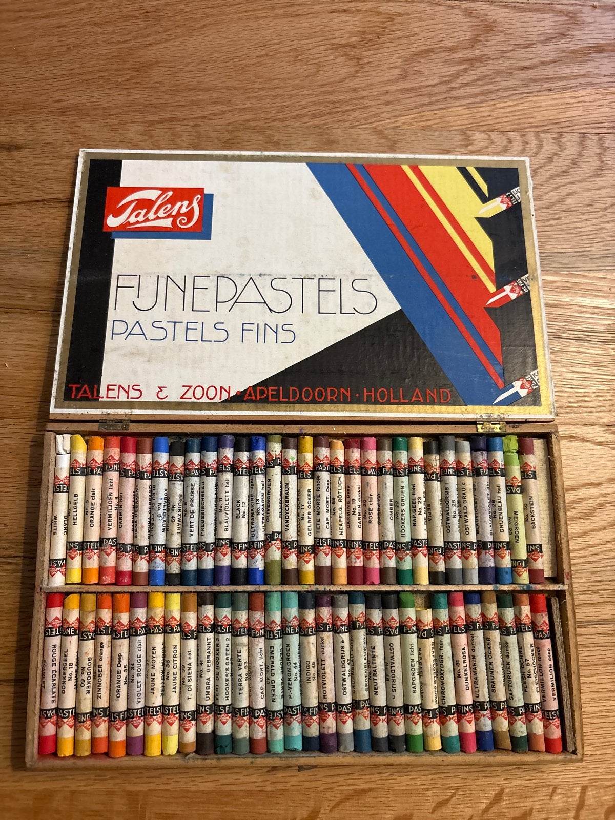 Antieke Talens Fijne Pastels Waskrijt Set - Zeldzaam, Antiek en Kunst, Ophalen of Verzenden