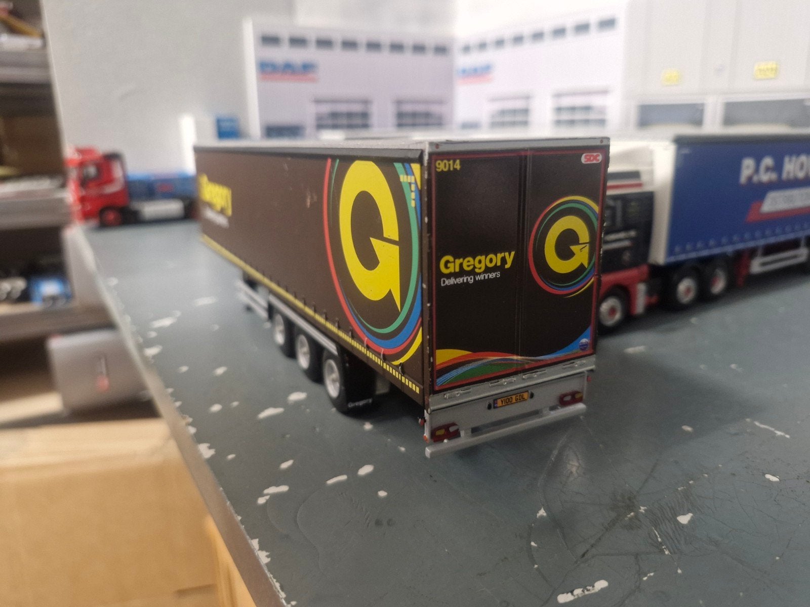 huiftrailer wsi GREGORY, Hobby en Vrije tijd, Modelauto's | 1:50, Ophalen of Verzenden, Zo goed als nieuw, Bus of Vrachtwagen