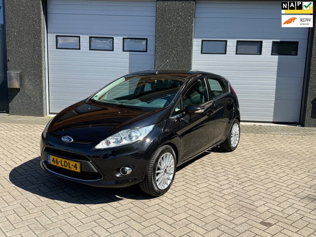 Ford Fiesta 1.25 Titanium APK/CLIMA/CRUISE/NAP, Auto's, Ford, Bedrijf, Te koop, Fiësta, ABS, Airbags, Airconditioning, Automatische klimaatregeling