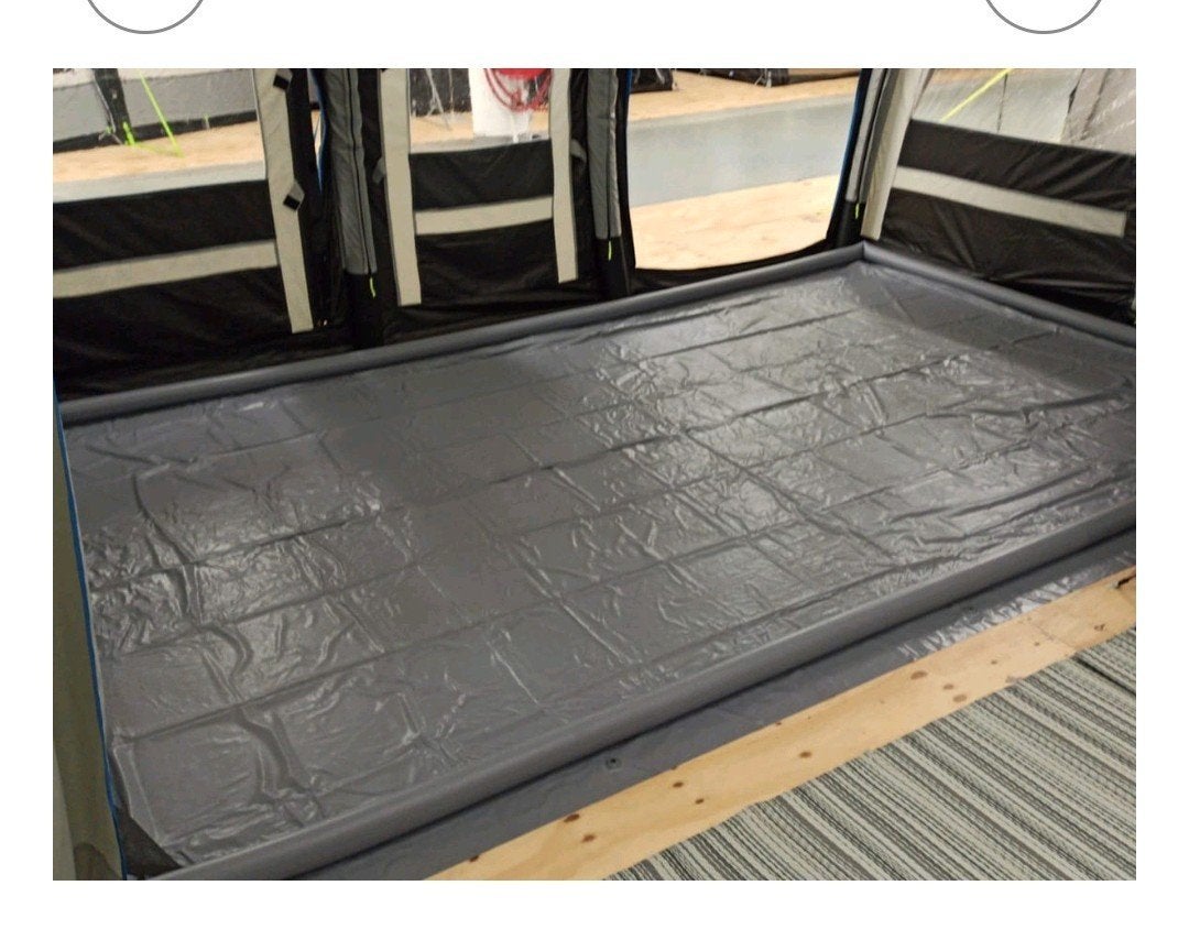 Tenttapijt met opblaasbare rand 600x300, Ophalen of Verzenden