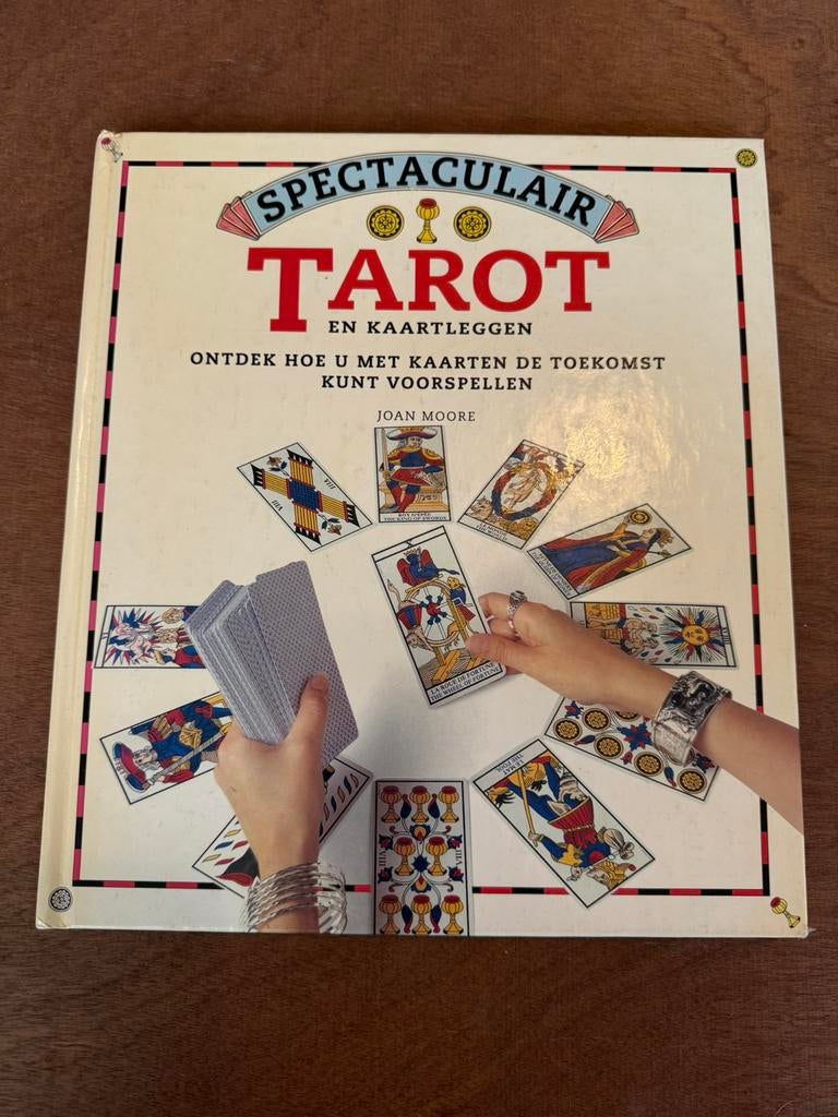 Tarot boek, Ophalen of Verzenden, Gelezen, Tarot of Kaarten leggen, Overige typen