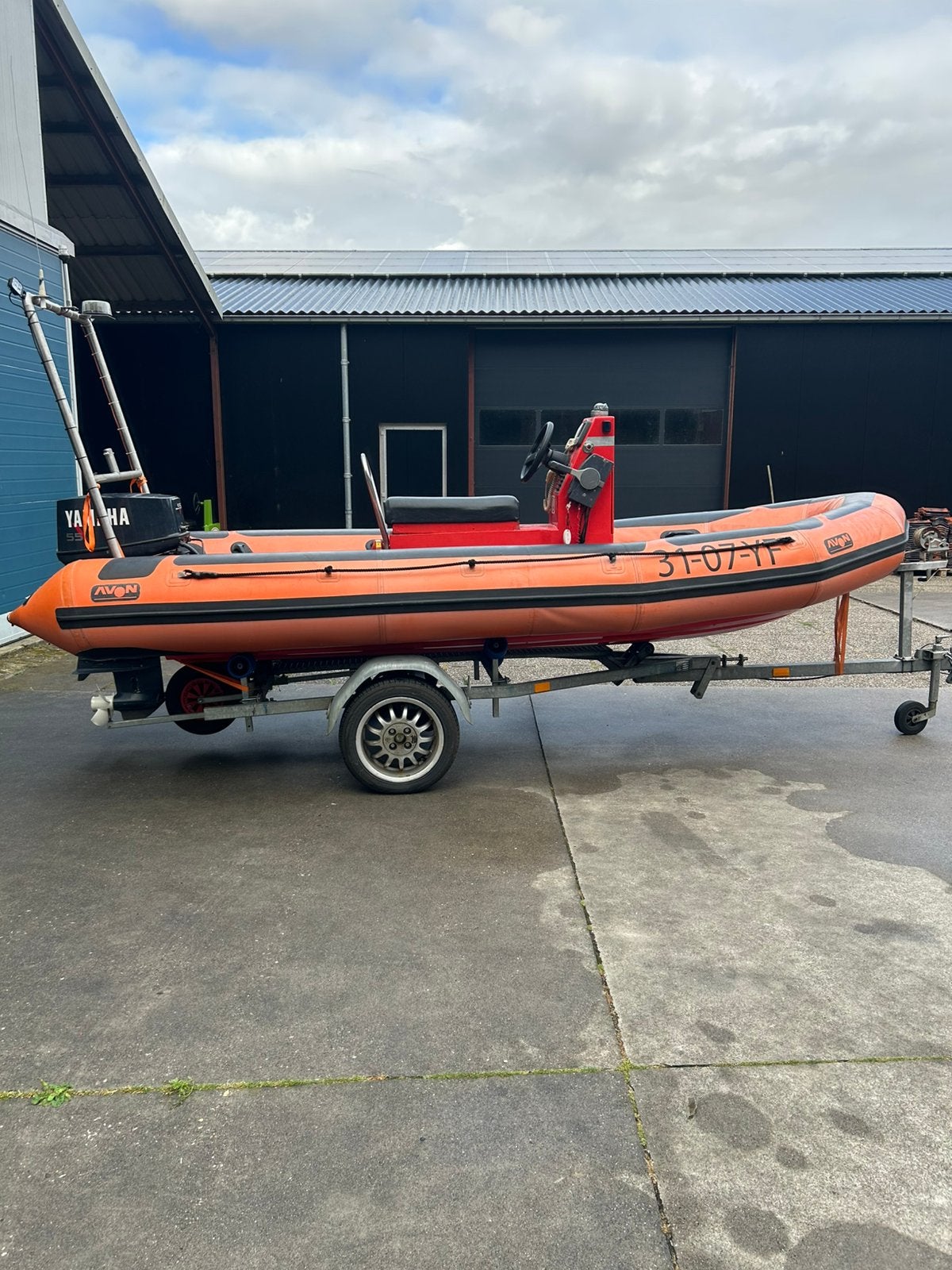 Avon searider 465 55 pk incl mooie kniktrailer, Watersport en Boten, Avon, 5 m, Zo goed als nieuw, 2 m