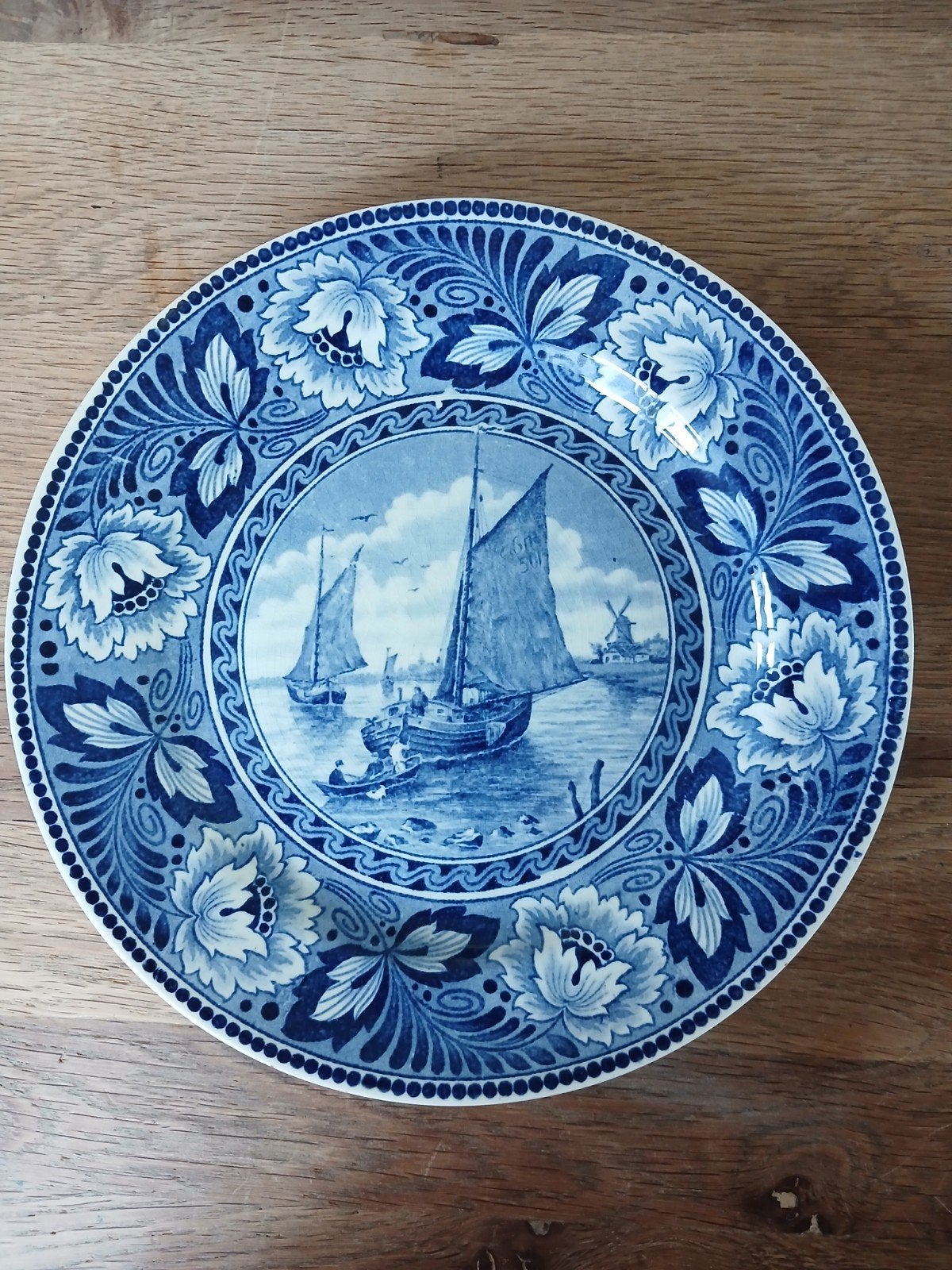 wandbord Société ceramique Maastricht hollandia 23cm, Antiek en Kunst, Ophalen