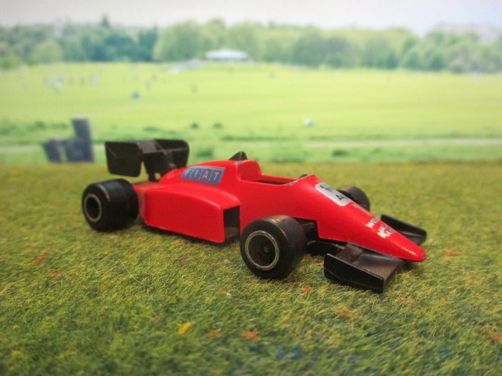 1:55 F1 Ferrari - Majorette 282 1984 startnummer 2, Ophalen of Verzenden, Zo goed als nieuw, Auto