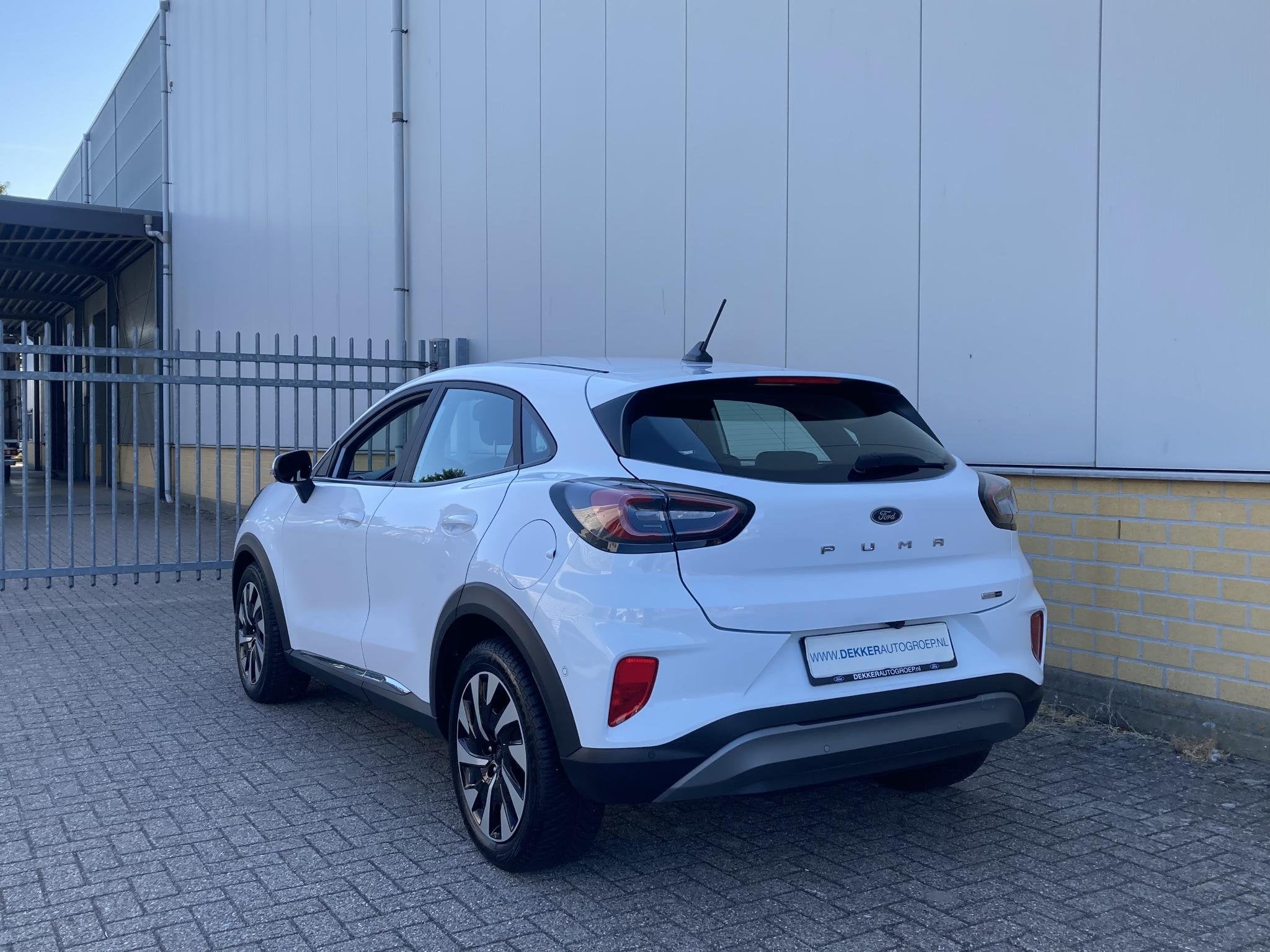 Ford Puma 1.0 EcoBoost Hybrid 125 pk Titanium Navigatie - Ap, Voorwielaandrijving, Euro 6, Wit, Bedrijf