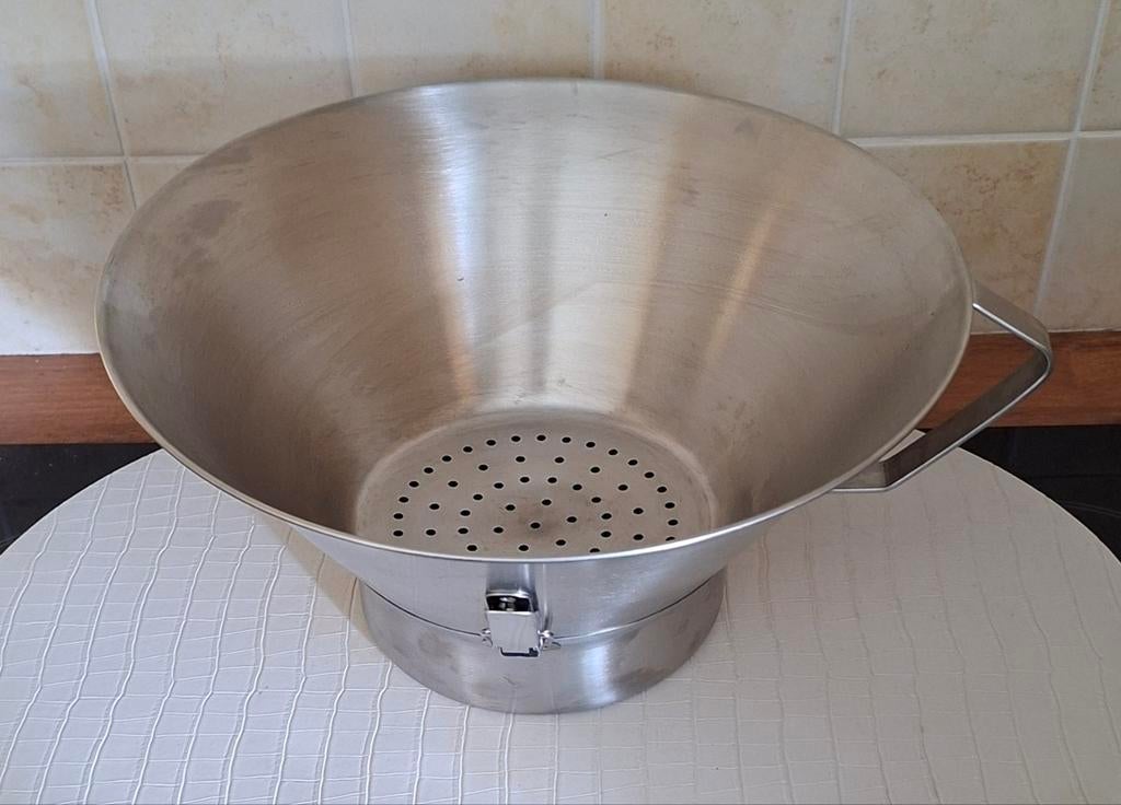 Frituurvergiet met lekbak, 28cm, Ophalen of Verzenden, Gebruikt