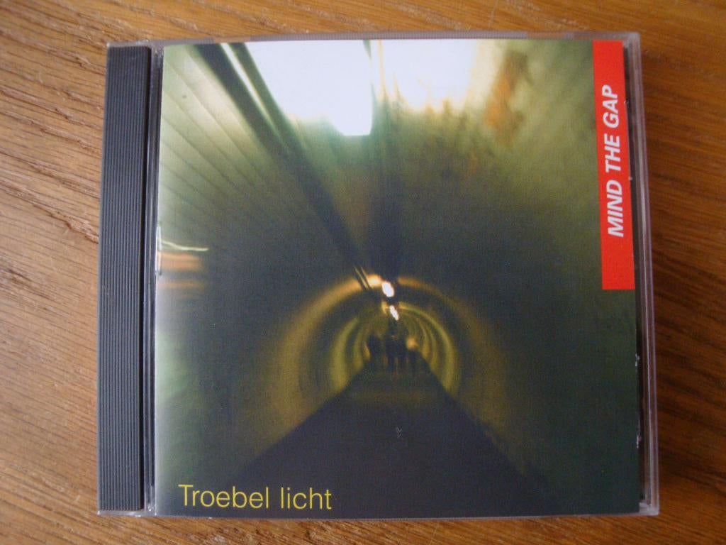 Mind The Gap - Troubel Licht, Ophalen of Verzenden, Zo goed als nieuw, Levenslied of Smartlap