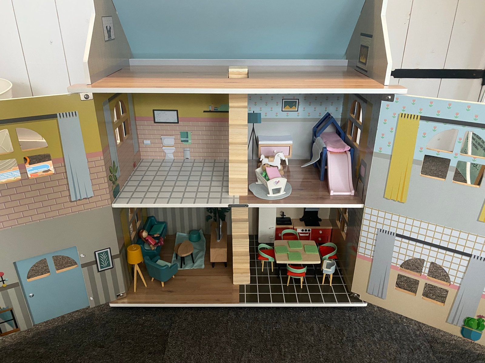 Nieuw Playtive Houten Poppenhuis met Meubels, Kinderen en Baby's, Ophalen of Verzenden, Nieuw, Poppenhuis