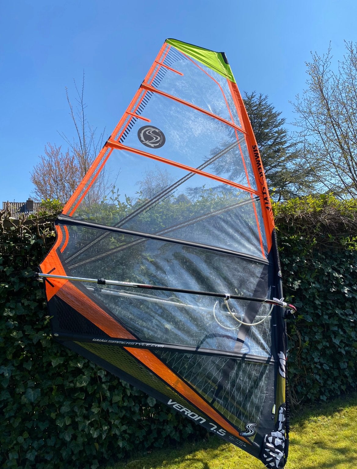 Simmer Style, Veron complete set surfzeil 7.5, Watersport en Boten, Windsurfen, Zo goed als nieuw, Complete set, Severne, Met draagtas