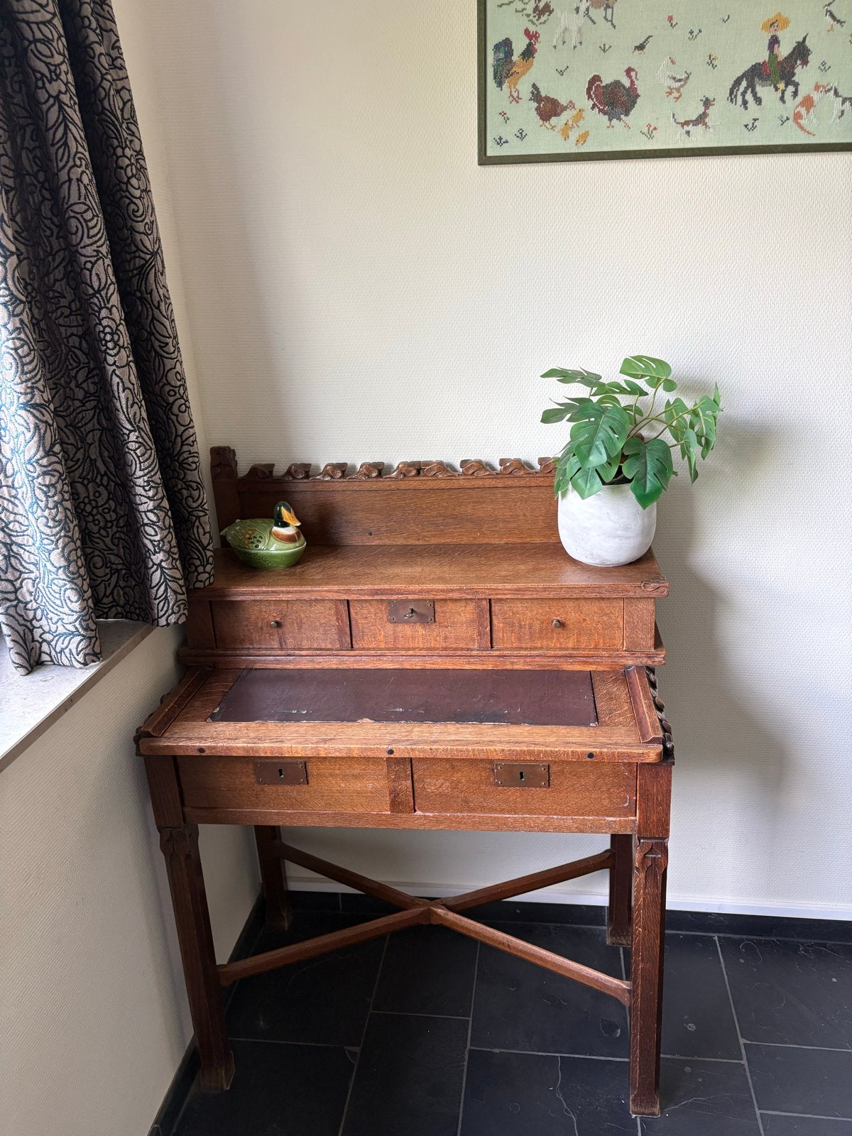 Antiek houten secretaire met lederen inleg, Ophalen