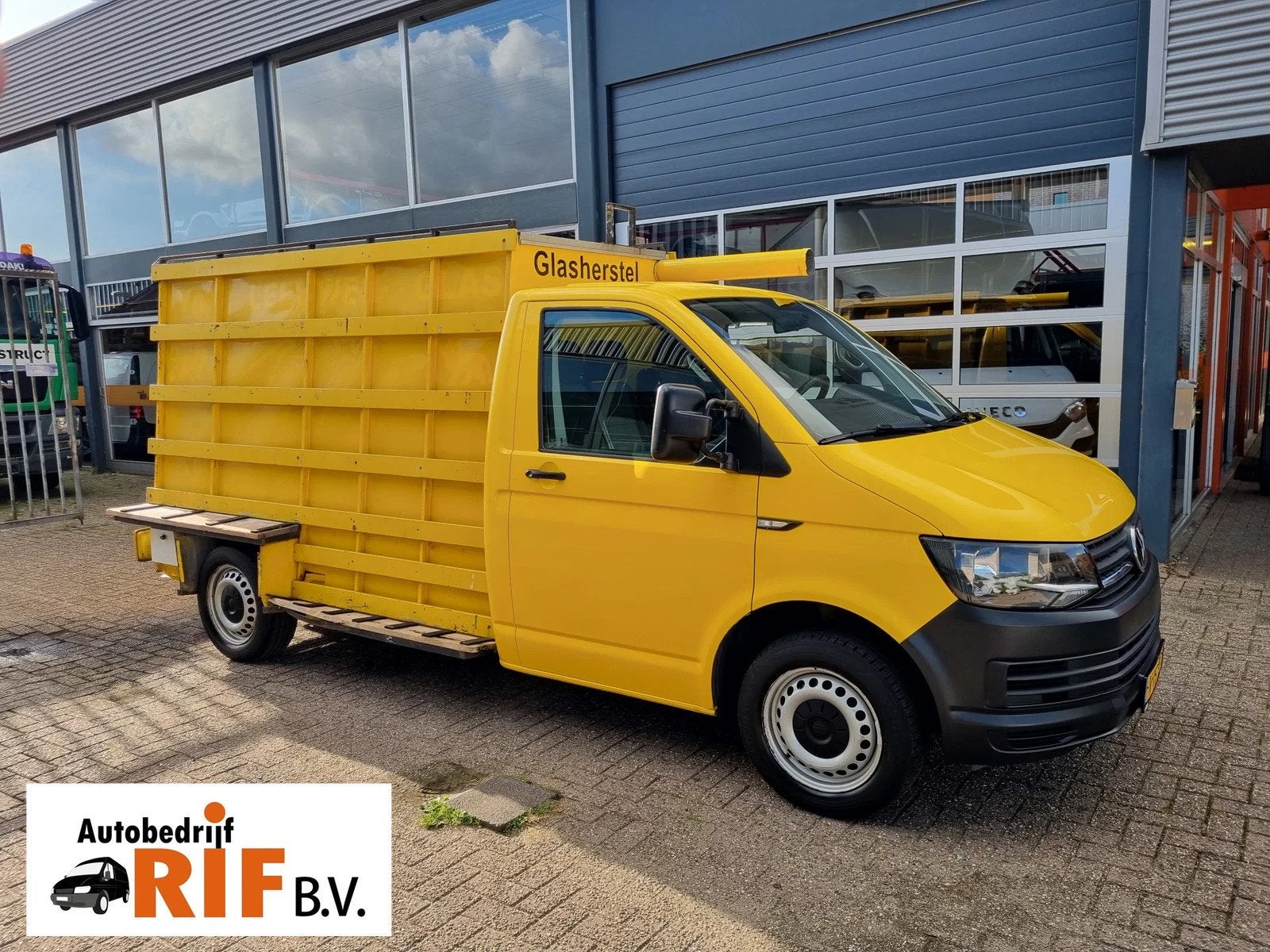 Volkswagen Transporter 2.0TDI/ Glasresteel/ EURO 6, Voorwielaandrijving, Gebruikt, Euro 6, 4 cilinders